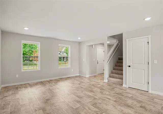 4th image of 2231 Antrim Dr, Davison, MI 48423 | MLS# 20261030730