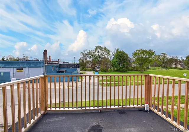 Photo 3 of Multi family home for sale at 20 W Nevada St, Highland Park, MI 48203 | MLS# 20261030839 | Listing updated on 2026-07-22