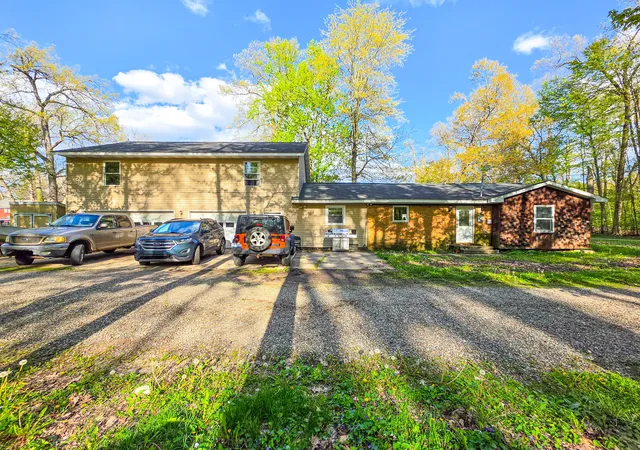 Homes for sale in Quincy Township Branch, MI | 257 Edgewood Dr, Quincy Township Branch, MI 49082 | MLS# 62026019645