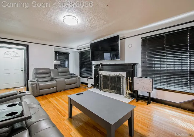 Photo 3 of Single family home for sale at 16207 Harlow St, Detroit, MI 48235 | MLS# 20261030919 | Listing updated on 2026-07-06
