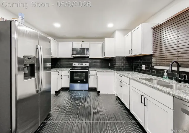 Photo 4 of Single family home for sale at 16207 Harlow St, Detroit, MI 48235 | MLS# 20261030919 | Listing updated on 2026-07-06