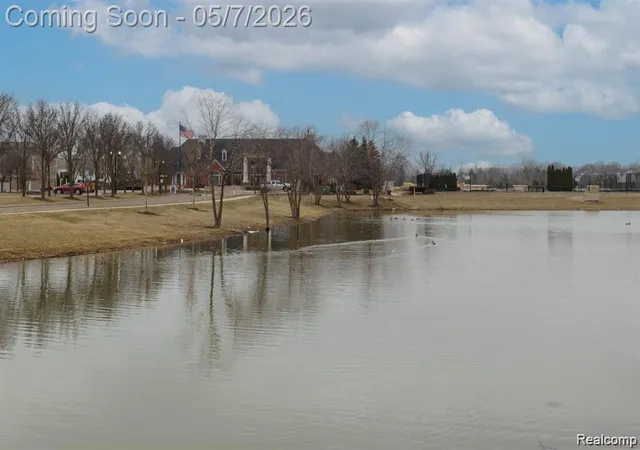 30th image of 1560 W Lakeview Ln, Canton, MI 48187 | MLS# 20261030971