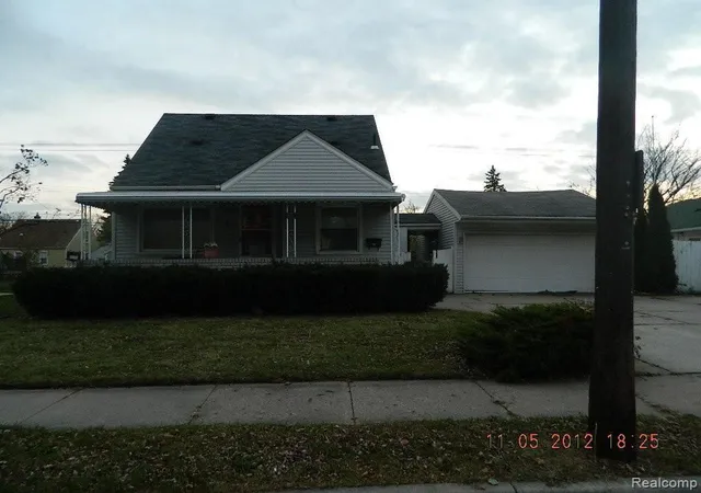 1st image of 637 Park Ave, Lincoln Park, MI 48146 | MLS# 81026019714