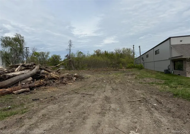 Photo 3 of Land for sale at 22477 15 Mile Rd, Clinton Township, MI 48035 | MLS# 20261031076 | Listing updated on 2026-07-06