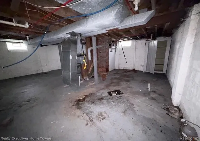 20th image of 18282 Stout St, Detroit, MI 48219 | MLS# 20261031100