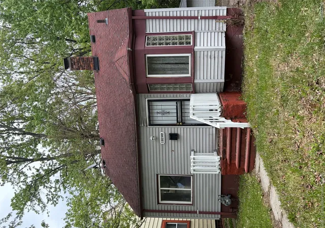 2nd image of 18282 Stout St, Detroit, MI 48219 | MLS# 20261031100