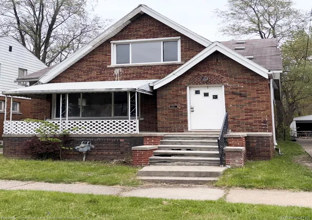 2nd image of 18960 Hamburg St, Detroit, MI 48205 | MLS# 20261031121