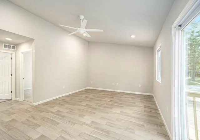 Photo 3 of Single family home for sale at 18342 Loganwood Trl, Pennfield Charter Township Calhoun, MI 49014 | MLS# 66026019779 | Listing updated on 2026-09-30