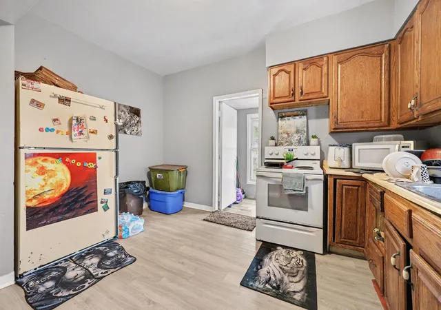 Homes for sale in Muskegon, MI | 2832 6Th St, Muskegon, MI 49444 | MLS# 65026019802