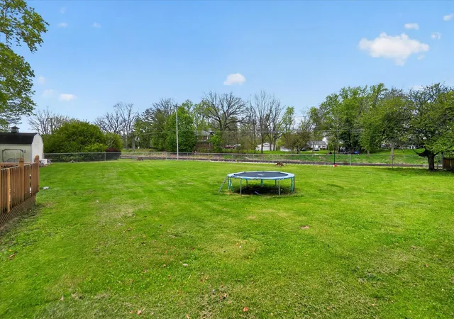 36th image of 308 James St, Parma, MI 49269 | MLS# 55026019813