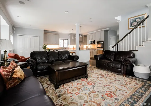 Photo 3 of Single family home for sale at 302 S Blair Ave, Royal Oak, MI 48067 | MLS# 20261031266 | Listing updated on 2026-07-06