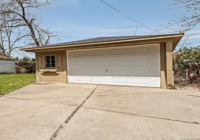 19th image of 16829 Stricker Ave, Eastpointe, MI 48021 | MLS# 20261031383