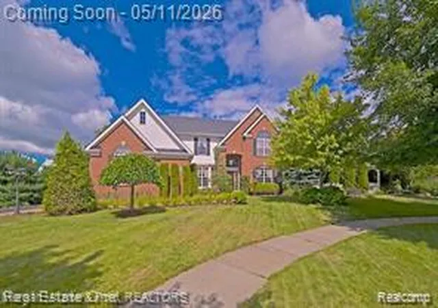 Photo 1 of Single Family Residence at 5370 Plantation Dr, Commerce Township, MI 48382 | MLS# 20261031406 | | Sold on 2026-07-24