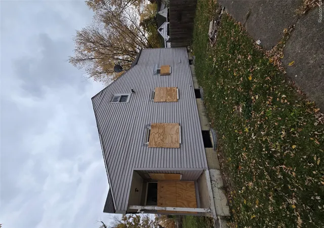Photo 2 of Single family home for sale at 1329 Lincoln Ave, Flint, MI 48507 | MLS# 20261031415 | Listing updated on 2026-07-06