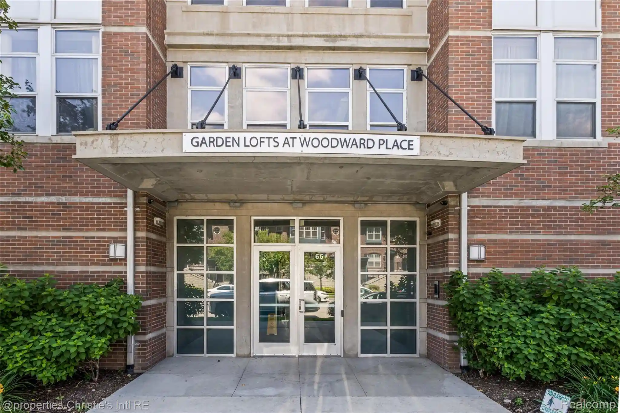Listing Photo 2 - Condo for sale in 66 Winder St located at 66 Winder St, Detroit, MI 48201 - Unit #332