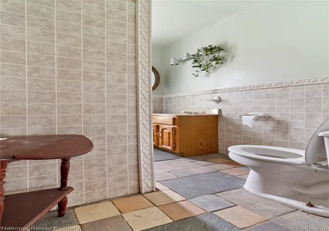 Photo 3 of Single family home for sale at 4153 Concord St, Detroit, MI 48207 | MLS# 20261031471 | Listing updated on 2026-07-07