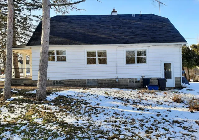 Photo 3 of Multi family home for sale at 1850 + 1852 Ward Rd, Bloomfield Charter Township Oakland, MI 48302 | MLS# 20261031502 | Listing updated on 2026-08-26