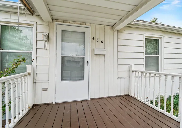 Photo 3 of Single family home for sale at 466 W Maxlow Ave, Hazel Park, MI 48030 | MLS# 81026020032 | Listing updated on 2026-08-21