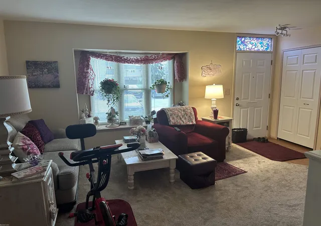 Listing Photo 5 - Condo for sale in building located at 37398 Charter Oaks Blvd, Clinton Township, MI 48036