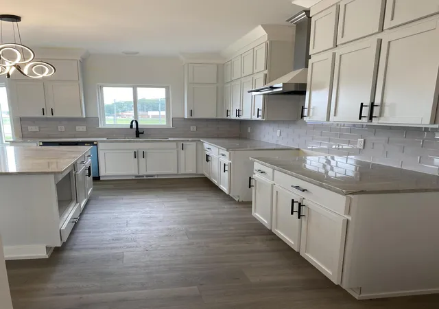 Photo 3 of Single family home for sale at 733 Britt Cir Dr #10, Dundee, MI 48131 | MLS# 81026020050 | Listing updated on 2026-08-07