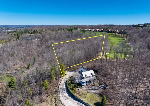 2nd image of 07 Creek Hill Dr, Bellaire, MI 49615 | MLS# 78080067826