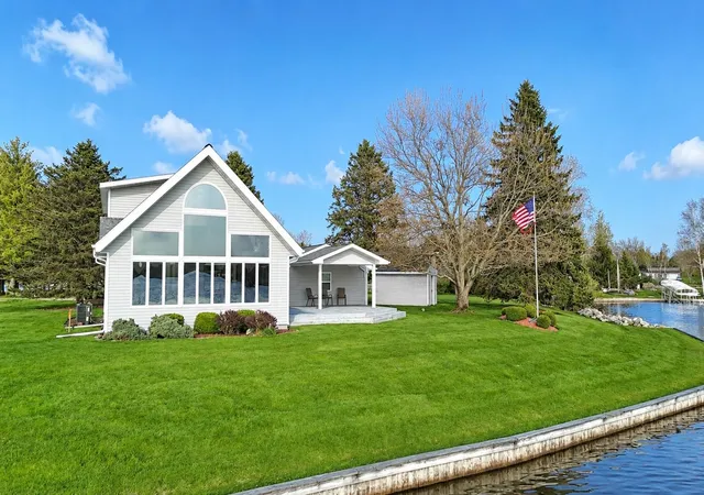 Homes for sale in Weidman, MI | 1017 Channel Dr, Weidman, MI 48893 | MLS# 79080067830