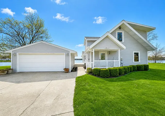 Homes for sale in Weidman, MI | 1017 Channel Dr, Weidman, MI 48893 | MLS# 79080067830