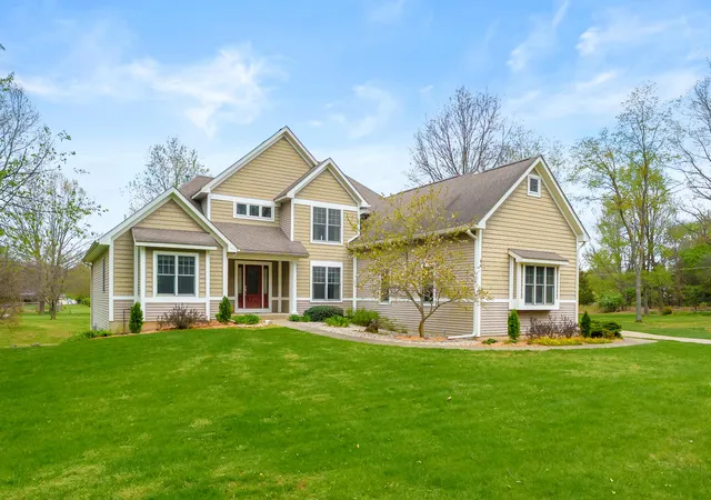 1st image of 9048 Montezuma Ave, Kalamazoo, MI 49009 | MLS# 66026020181