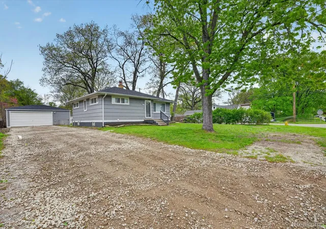 Photo 1 of Single family home for sale at 35808 Schley Ave, Westland, MI 48186 | MLS# 20261031871 | Listing updated on 2026-08-04