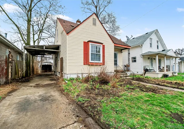 Homes for sale in Hazel Park, MI | 1205 E Muir Ave, Hazel Park, MI 48030 | MLS# 20261031920