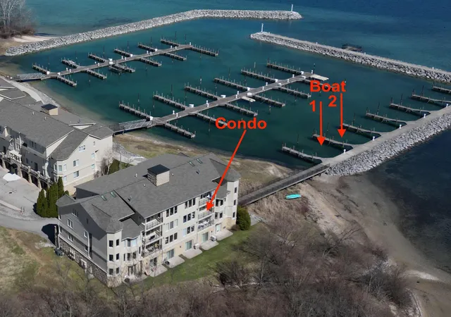 Homes for sale in Suttons Bay, MI | 704 N Dockside Cir, Suttons Bay, MI 49682 | MLS# 78080067844