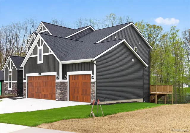 Photo 3 of Single family home for sale at 3262 Barett Ridge, Jenison, MI 49428 | MLS# 20261031931 | Listing updated on 2026-09-15