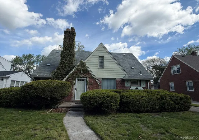 Homes for sale in Southgate City Wayne, MI | 13126 Chestnut St, Southgate City Wayne, MI 48195 | MLS# 20261031981
