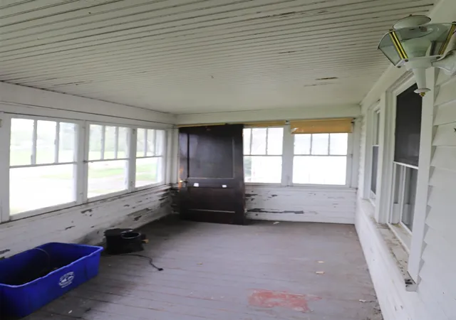 Photo 3 of Single family home for sale at 1717 Stevenson St, Flint, MI 48504 | MLS# 5050206619 | Listing updated on 2026-05-08