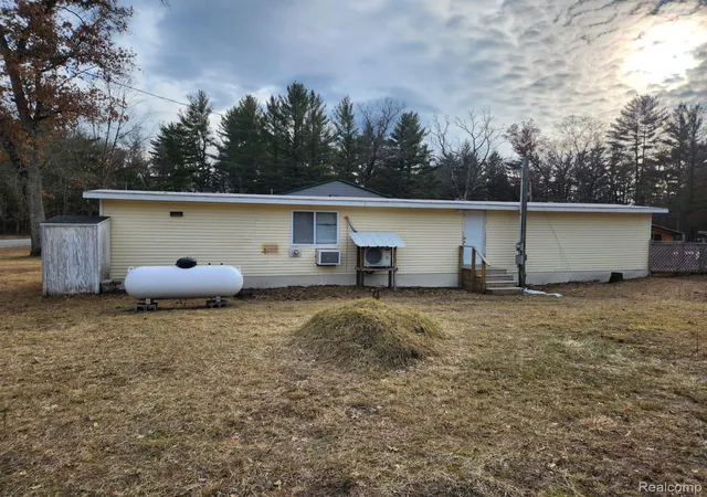 Photo 1 of Single family home for sale at 5743 S Merrillville Rd, Baldwin, MI 49304 | MLS# 20261032185 | Listing updated on 2026-07-28