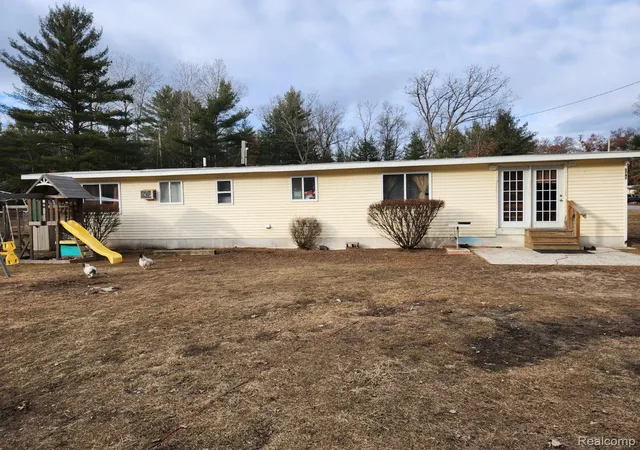Photo 2 of Single family home for sale at 5743 S Merrillville Rd, Baldwin, MI 49304 | MLS# 20261032185 | Listing updated on 2026-07-28