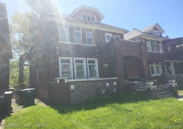 Listing Photo 3 - Condo for sale in building located at 4237 W Grand St, Detroit, MI 48238