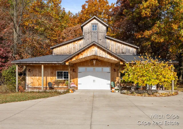 4th image of 14186 S Mocking Bird Ln, Grant, MI 49327 | MLS# 65026020419