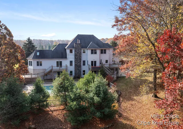 Photo 3 of Single family home for sale at 14186 S Mocking Bird Ln, Grant, MI 49327 | MLS# 65026020419 | Listing updated on 2026-09-14