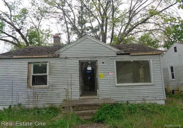 1st image of 15772 Chatham St, Detroit, MI 48223 | MLS# 20261032254