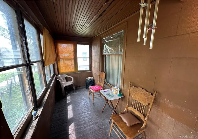 2nd image of 5042 Pennsylvania St, Detroit, MI 48213 | MLS# 20261032264