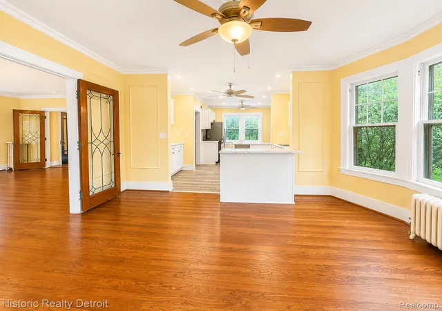 5th image of 505 Fiske Dr, Detroit, MI 48214 | MLS# 20261032277