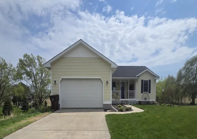 Photo 1 of Sale Pending at 2774 Bilbrael Dr, Mount Pleasant, MI 48858 | MLS# 65026020440 | Listing updated on 2026-07-29