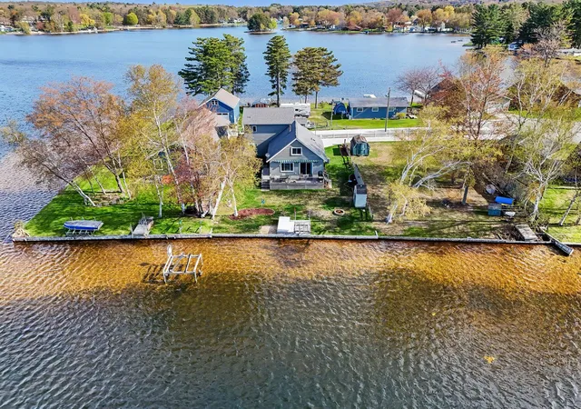 Photo 3 of Single family home for sale at 1763 N White Birch Dr, Mears, MI 49436 | MLS# 67026020449 | Listing updated on 2026-09-15