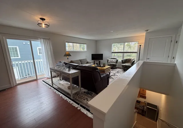 4th image of 707 E State St, Traverse City, MI 49686 | MLS# 78080067880