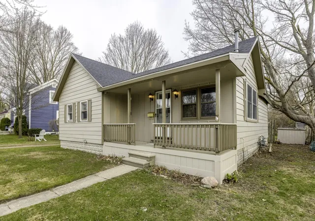 Homes for sale in Lexington, MI | 7173 Lake St, Lexington, MI 48450 | MLS# 58050206682