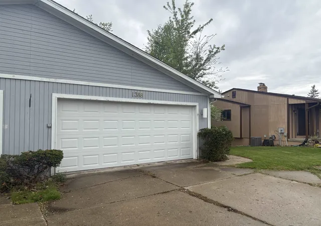 Photo 3 of Single family home for sale at 1388 Flushing Rd, Flushing, MI 48433 | MLS# 5050206712 | Listing updated on 2026-08-04