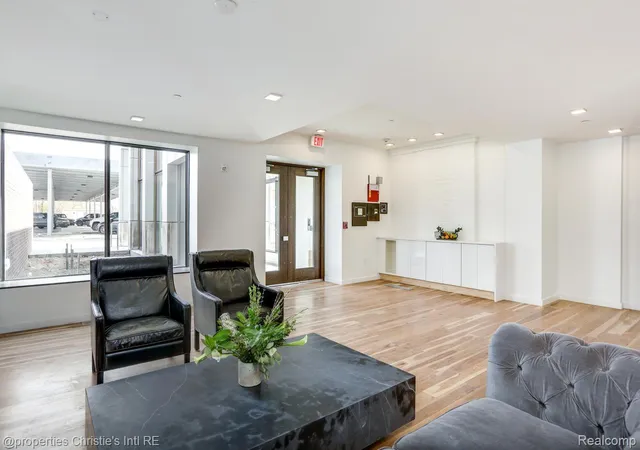 4th image of 1454 Townsend St #307, Detroit, MI 48214 | MLS# 20261032426