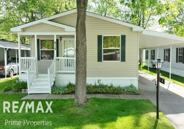 Photo 2 of Single family home for sale at 612 Park View Rd, Clio, MI 48420 | MLS# 5050206789 | Listing updated on 2026-09-01