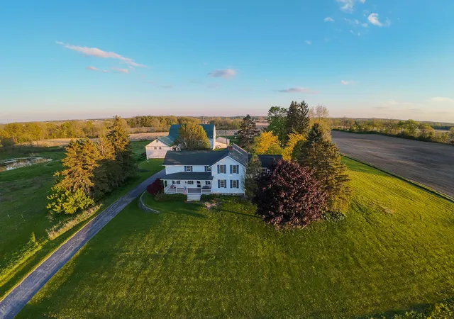 Photo 1 of Single family home for sale at 8885 Burmeister Rd, Saline, MI 48176 | MLS# 81026020723 | Listing updated on 2026-10-11